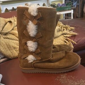 UGG Koolaburra Brown Winter Boots with White Sheepskin Lining